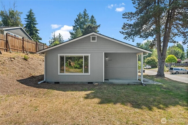 502 Tullis St NE in Olympia, WA - Building Photo - Building Photo