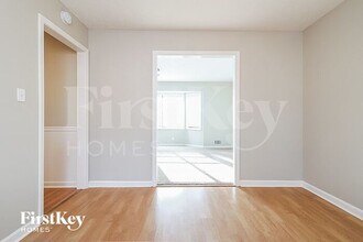 2047 Lake Ridge Terrace in Lawrenceville, GA - Building Photo - Building Photo