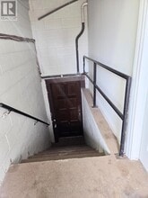 81 Oxford St in Richmond Hill, ON - Building Photo - Building Photo