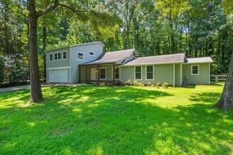 2681 Ravenoaks Pl in Marietta, GA - Building Photo - Building Photo