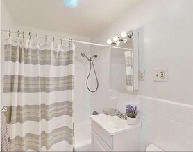 30 Pinckney St, Unit 30 Pinckney Street in Boston, MA - Building Photo - Building Photo