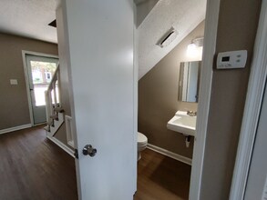 703 Smithdale Dr in Raleigh, NC - Building Photo - Building Photo