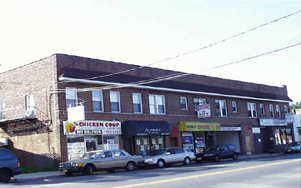 237-243 W Saint Georges Ave in Linden, NJ - Building Photo - Building Photo