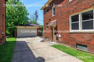 2572 Warrensville Center Rd in Cleveland, OH - Building Photo - Building Photo