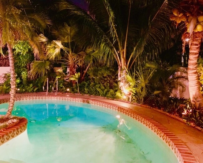 property at 109 SW 8th St