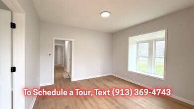 913 S Main Rd in Independence, MO - Building Photo - Building Photo