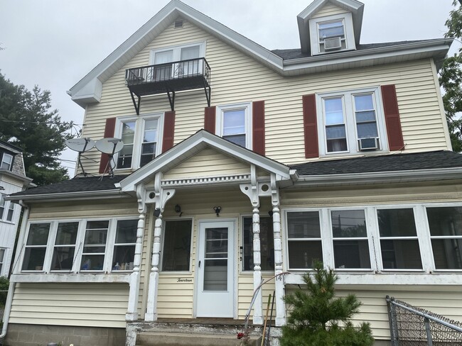 14 Peabody St, Unit B