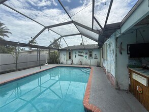 1708 St Lucie Ct in Fort Pierce, FL - Building Photo - Building Photo