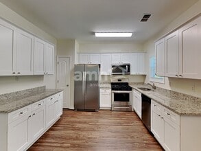 303 Millpond Pkwy in Villa Rica, GA - Building Photo - Building Photo