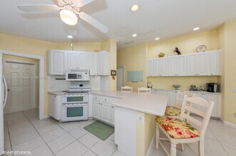 8163 Montserrat Pl in Wellington, FL - Building Photo - Building Photo