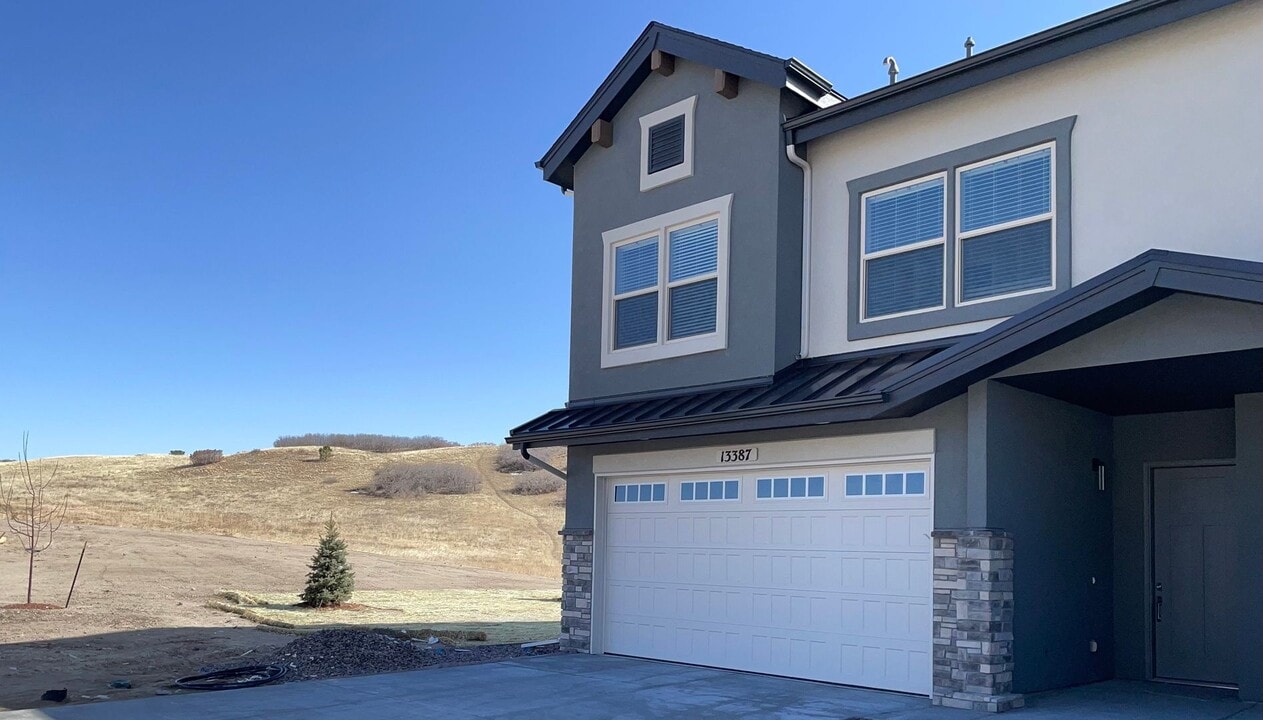 13387 Positano Point in Colorado Springs, CO - Building Photo