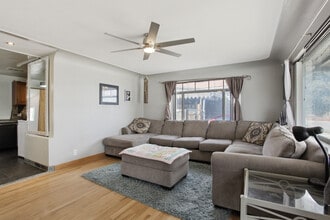 35 S Meade St, Unit 35 S Meade St - House in Denver, CO - Building Photo - Building Photo