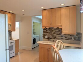 13 Garden Ter, Unit 2 in Malden, MA - Building Photo