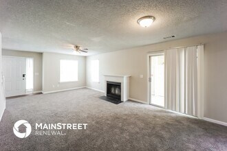 6117 Hickory Ln Dr in Union City, GA - Building Photo - Building Photo