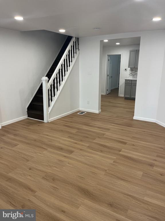 property at 163 N Edgewood St