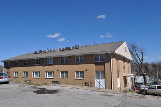 Lafayette Apartments in Omaha, NE - Building Photo - Building Photo