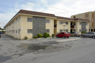 M.K.D Apartments in Hialeah, FL - Building Photo - Building Photo