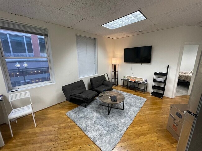 28 Kingston St in Boston, MA - Building Photo - Building Photo