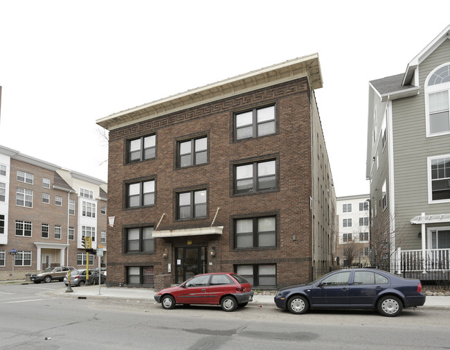 1801 3rd Ave S in Minneapolis, MN - Foto de edificio - Building Photo