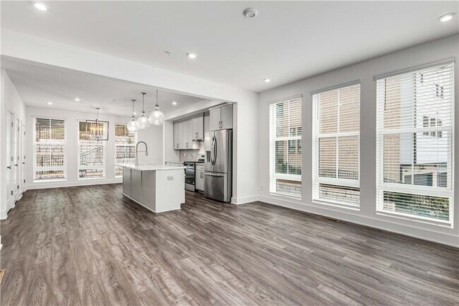 1815 Gotham Ln NE in Atlanta, GA - Building Photo - Building Photo