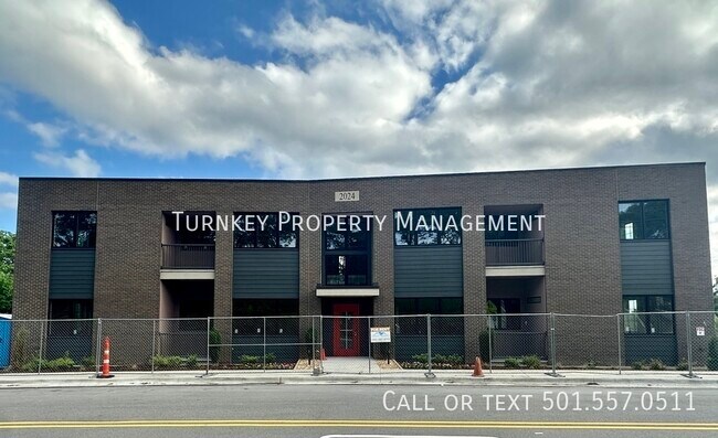 3223 Kavanaugh Blvd, Unit Unit 1B in Little Rock, AR - Building Photo - Building Photo