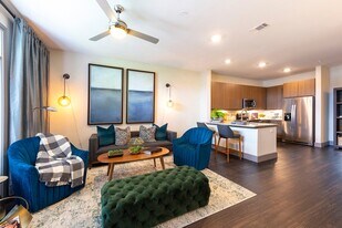 Windsor Shepherd in Houston, TX - Building Photo