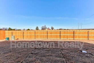 9724 NW 124th St in Yukon, OK - Building Photo - Building Photo