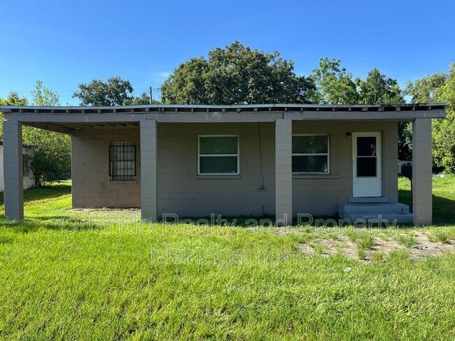 1345 Winnifred St in Orlando, FL - Building Photo - Building Photo