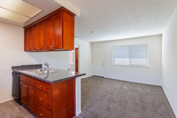 Bell Park Apartments in Sacramento, CA - Foto de edificio - Interior Photo