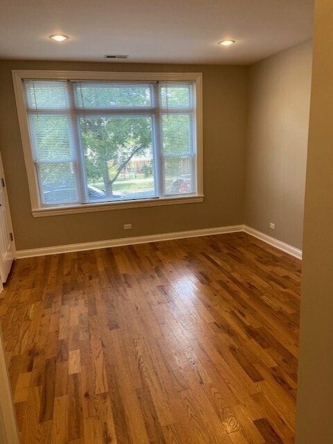 2229 W Wellington Ave in Chicago, IL - Building Photo - Building Photo
