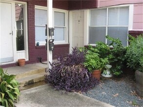 2520 Hopkins St in Houston, TX - Building Photo - Building Photo