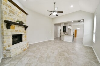 2718 Misty Laurel Ct in Katy, TX - Building Photo - Building Photo