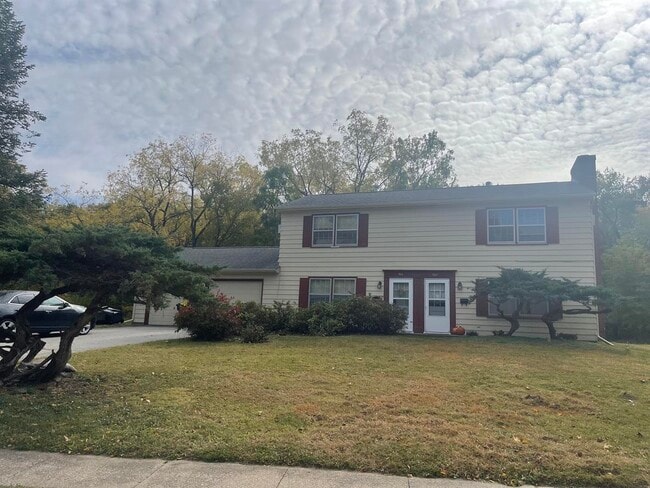 property at 602 Manor Dr