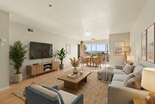 1001 Shore Line Dr in Alameda, CA - Building Photo