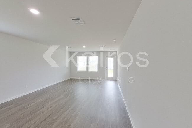 14250 Ruffian Ave, Unit 05-308 in Denham Springs, LA - Building Photo - Building Photo