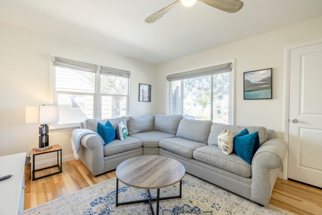 356 E Utopia Ave in South Salt Lake, UT - Building Photo - Building Photo