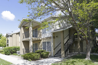 Heritage at Draper in Draper, UT - Foto de edificio - Building Photo