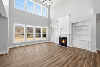 1440 Waverly Glen Dr in Alpharetta, GA - Foto de edificio - Building Photo