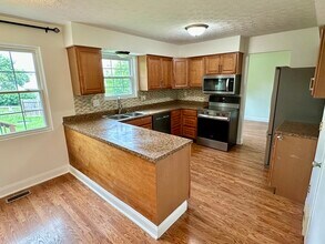 2008 Edmunds Ct in Powell, OH - Building Photo - Building Photo