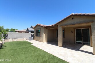 637 E Buckingham Ave in Gilbert, AZ - Building Photo - Building Photo