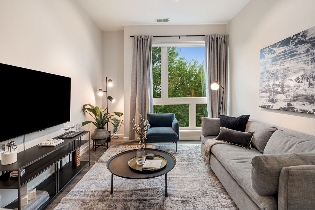 240 Congress Ave in New Haven, CT - Building Photo