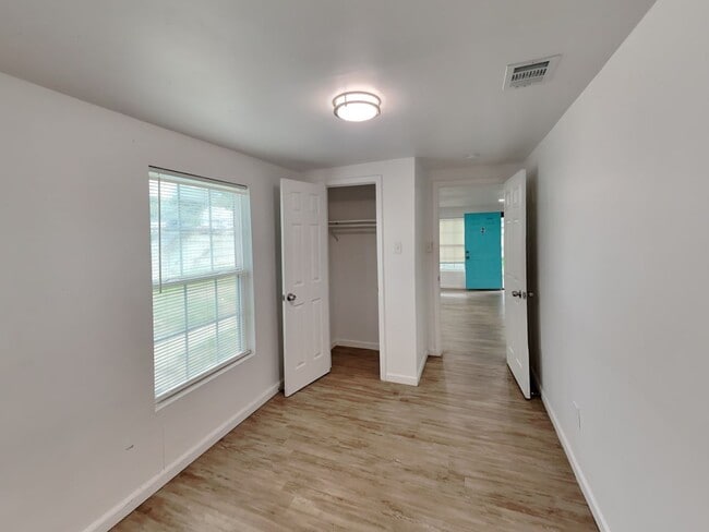 621 S Retta St in Fort Worth, TX - Building Photo - Building Photo