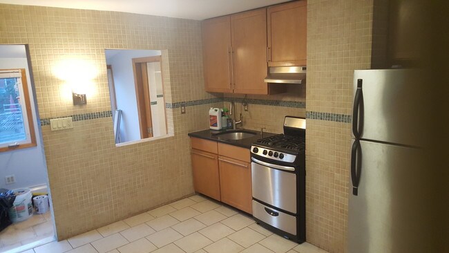 150 N Water St, Unit 04204 in Greenwich, CT - Foto de edificio - Building Photo