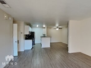2200 S Fort Apache Rd in Las Vegas, NV - Foto de edificio - Building Photo