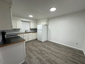 1005-1005 N Pittsburg St in Spokane, WA - Building Photo - Building Photo