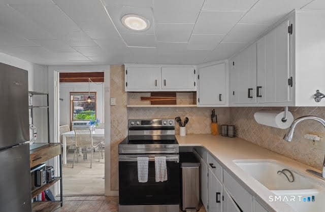 42 Noble Ave in Groton, CT - Building Photo - Building Photo