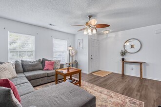 231 Tigers Paw Dr in Pooler, GA - Building Photo - Building Photo