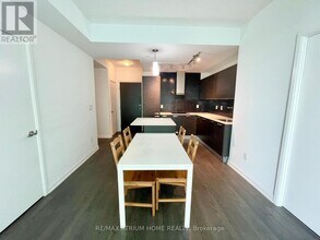 9-2709 Bogert Ave in Toronto, ON - Building Photo - Building Photo