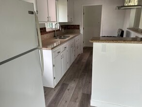 281 Stanton St in Pasadena, CA - Foto de edificio - Building Photo