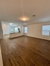 309 Bronco Billy Dr in Jarrell, TX - Building Photo - Building Photo